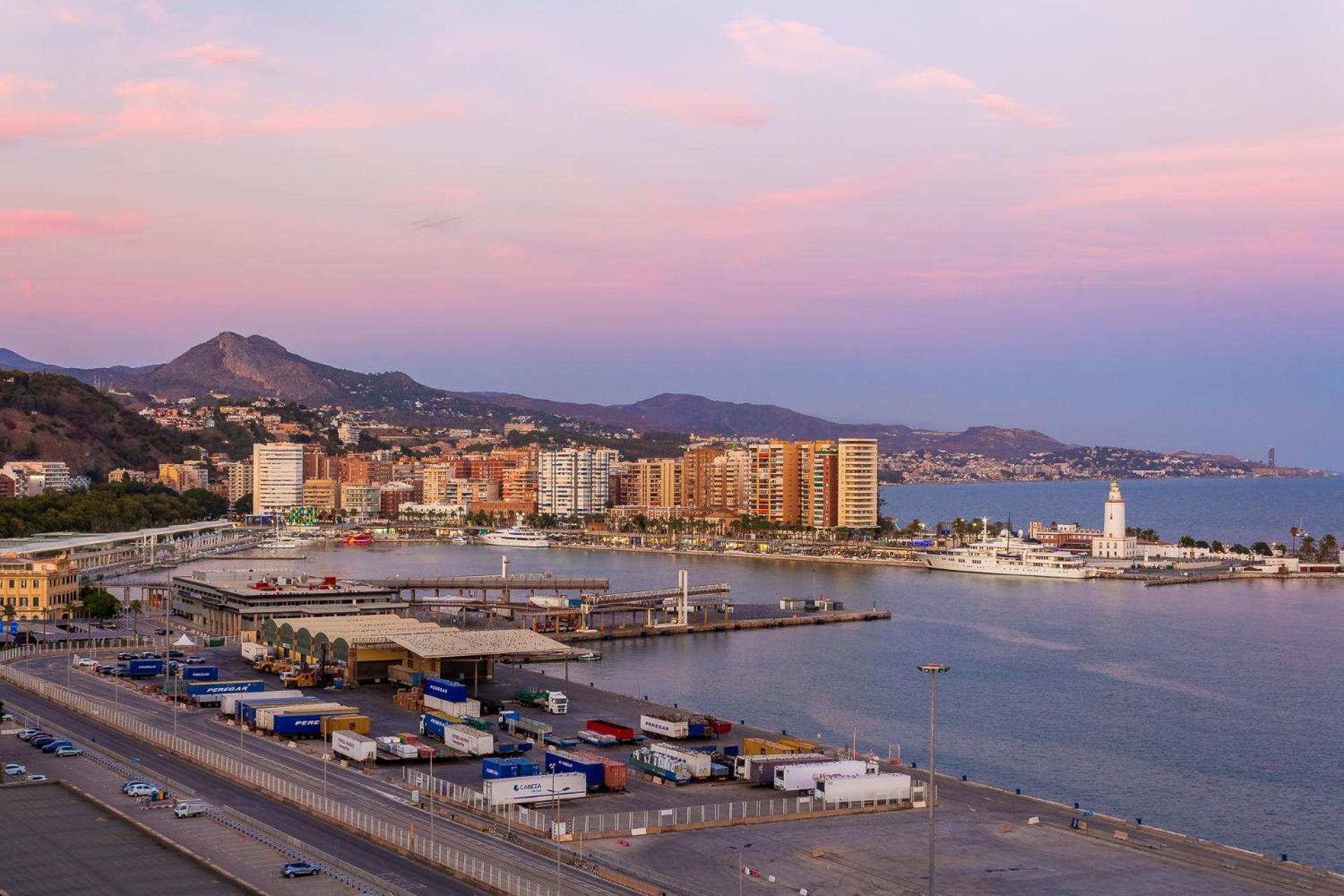 Apt Alameda De Colon Solo Familias Malaga Zewnętrze zdjęcie